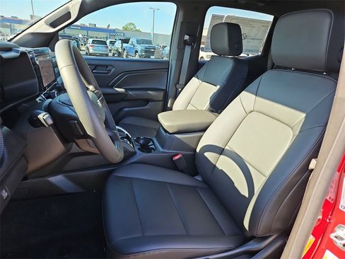 New 2026 Chevrolet Colorado W/T w/ WT Custom Package image 11