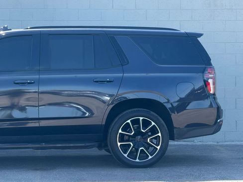 Used 2023 Chevrolet Tahoe RST w/ Luxury Package AWD/4WD image 5