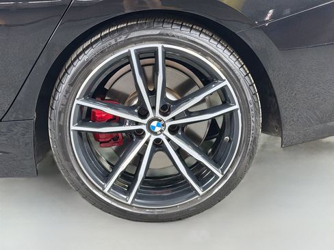 Used 2023 BMW 330i xDrive 330i xDrive w/ M Sport Package image 31