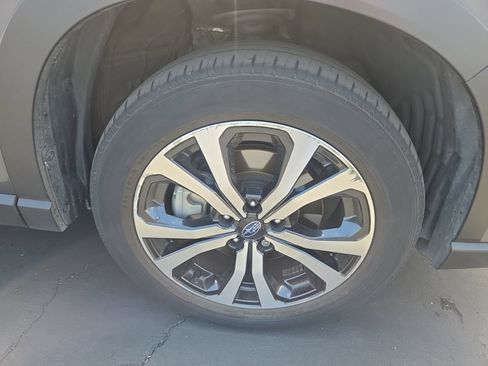 Used 2023 Subaru Forester Limited w/ Popular Package #2 AWD/4WD image 2