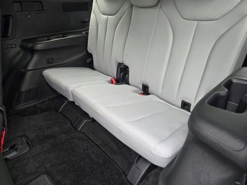 Used 2025 Hyundai Palisade SEL image 31