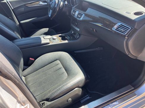 Used 2012 Mercedes-Benz CLS 550 image 19