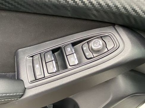 Used 2023 Subaru Ascent Premium w/ Convenience Package image 20