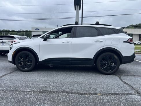 Used 2025 Kia Sportage X-Line AWD/4WD image 2