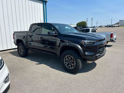Certified 2024 Chevrolet Colorado ZR2 w/ Technology Package image 3