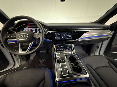 Used 2025 Audi Q8 Premium Plus w/ Premium Plus Package AWD/4WD image 14