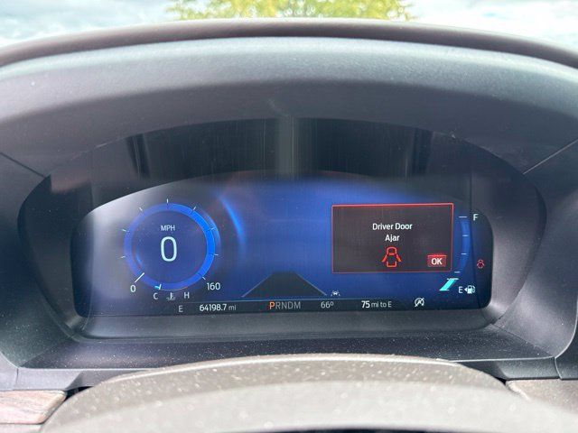 Used 2021 Ford Explorer Platinum w/ Equipment Group 601A AWD/4WD image 15