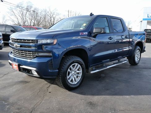 Used 2019 Chevrolet Silverado 1500 RST image 9