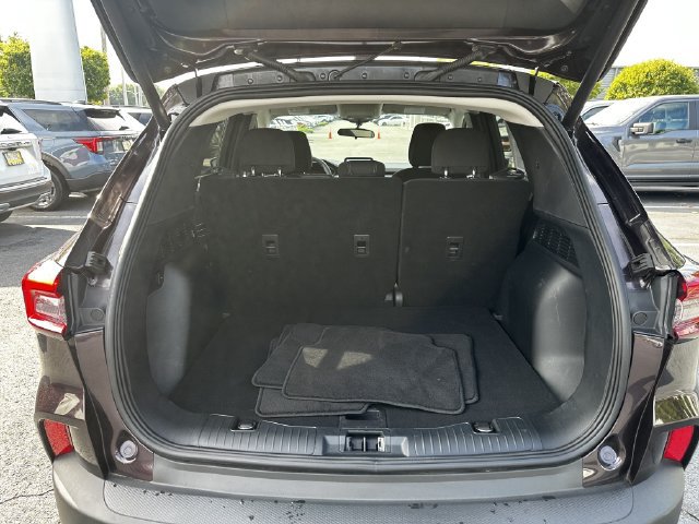 Certified 2023 Ford Escape Active AWD/4WD image 43