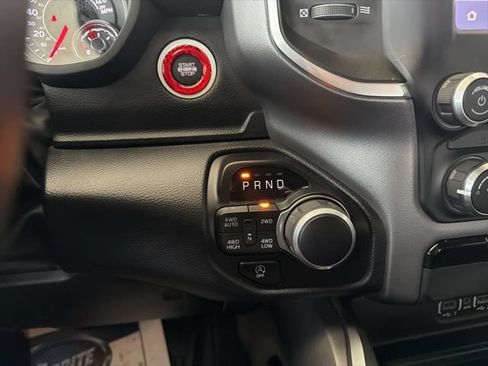Used 2024 RAM 1500 Big Horn AWD/4WD image 19