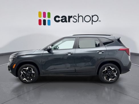 Used 2025 Kia Seltos S AWD/4WD image 2