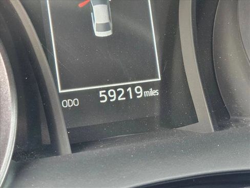 Used 2024 Toyota Camry SE image 11