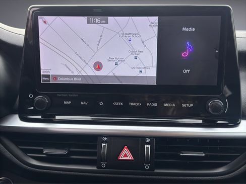 Used 2022 Kia Forte GT image 21