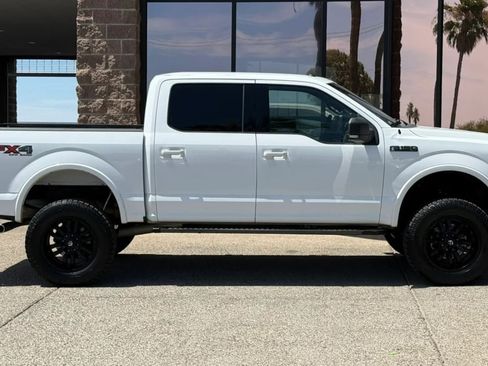 Used 2016 Ford F150 XLT w/ Equipment Group 302A Luxury AWD/4WD image 14