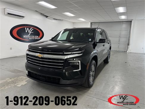 New 2026 Chevrolet Traverse LT w/ Driver Confidence Package image 1