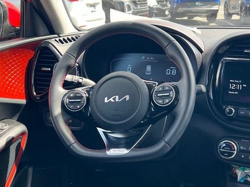Certified 2025 Kia Soul GT-Line w/ GT-Line Technology Package FWD image 15