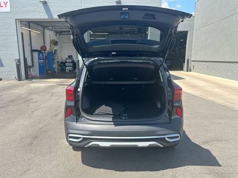Used 2023 Kia Seltos SX AWD/4WD image 25