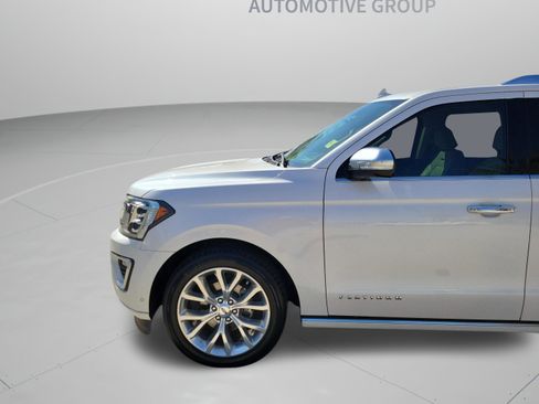 Used 2019 Ford Expedition Platinum RWD image 33