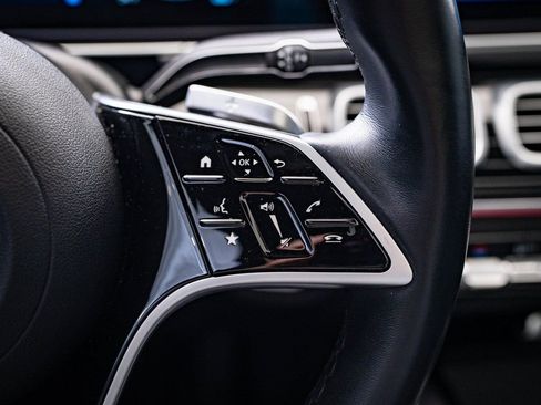 Certified 2025 Mercedes-Benz GLE 450 4MATIC w/ AMG Line Exterior image 28