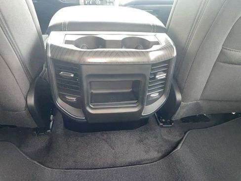 New 2026 RAM 1500 4x4 Crew Cab image 23