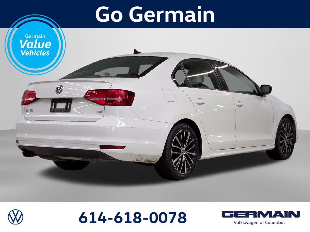 Used 2015 Volkswagen Jetta Sport FWD image 7