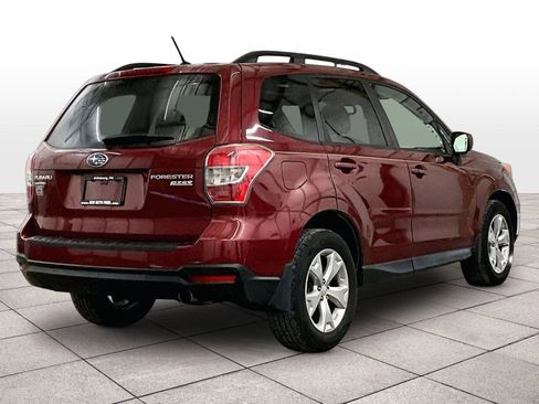 Used 2015 Subaru Forester 2.5i Premium w/ Popular Package #2 AWD/4WD image 11