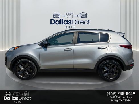 Used 2022 Kia Sportage Nightfall Edition image 9