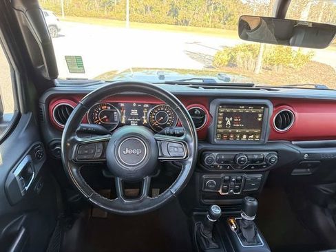 Used 2021 Jeep Wrangler Unlimited Sport image 17