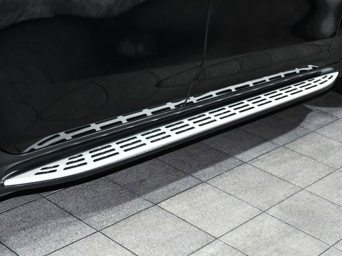 Used 2023 Mercedes-Benz EQS 450+ 4MATIC SUV image 90