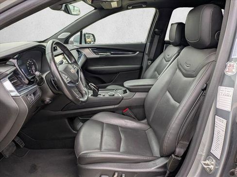 Used 2024 Cadillac XT5 Premium Luxury image 16
