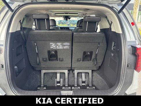 Certified 2025 Kia Carnival SX Prestige image 29