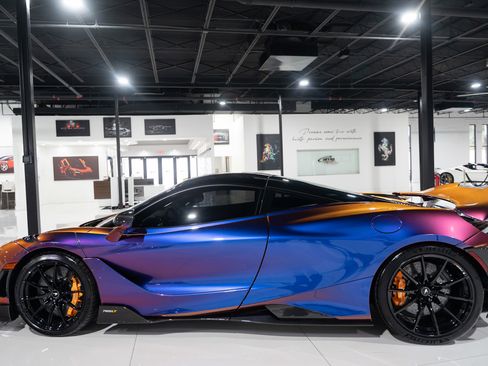 Used 2021 McLaren 765LT image 4