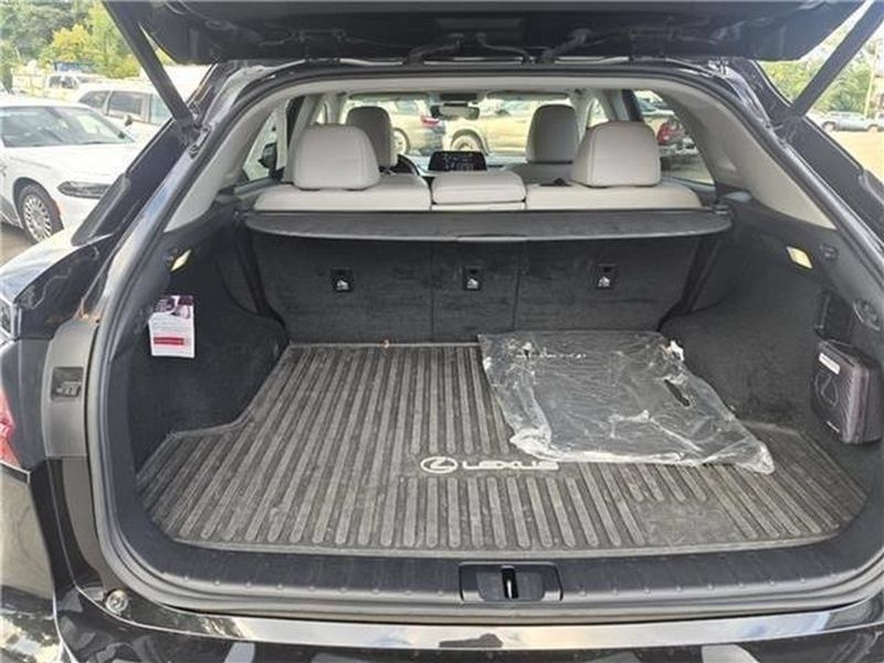 Used 2022 Lexus RX 450h AWD w/ Premium Package image 40