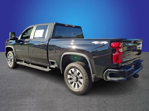 Used 2025 Chevrolet Silverado 2500 Custom AWD/4WD image 6