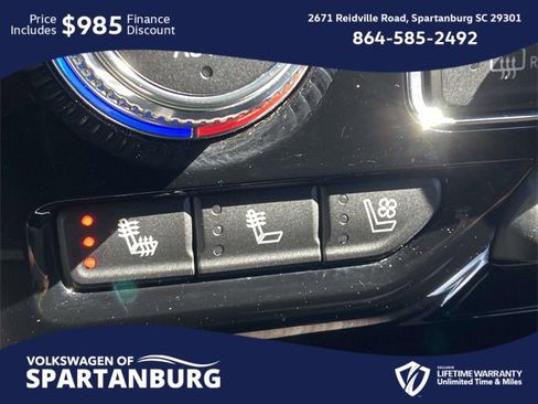 Used 2022 GMC Yukon XL Denali w/ Denali Premium Package image 26