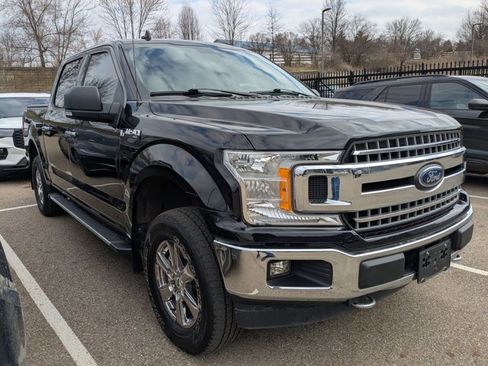 Used 2019 Ford F150 XLT w/ Equipment Group 302A Luxury image 3