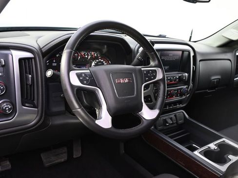 Used 2016 GMC Sierra 1500 SLE w/ SLE Value Package AWD/4WD image 11