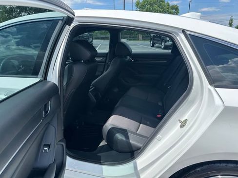Used 2020 Honda Accord Sport image 14