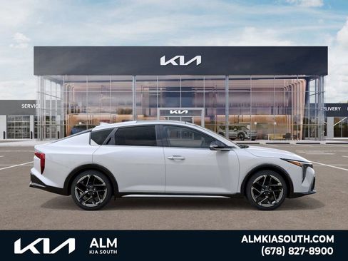 New 2026 Kia K4 GT-Line image 7