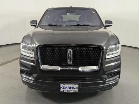 Used 2020 Lincoln Navigator Reserve w/ Equipment Group 208A Reserve AWD/4WD image 3
