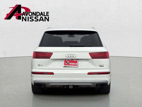 Used 2018 Audi Q7 3.0T Prestige AWD/4WD image 5
