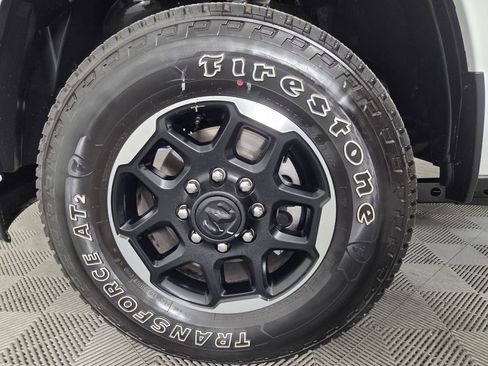 Certified 2026 RAM 2500 Laramie AWD/4WD image 10