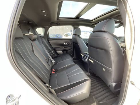 Certified 2025 Acura ADX A-Spec image 21