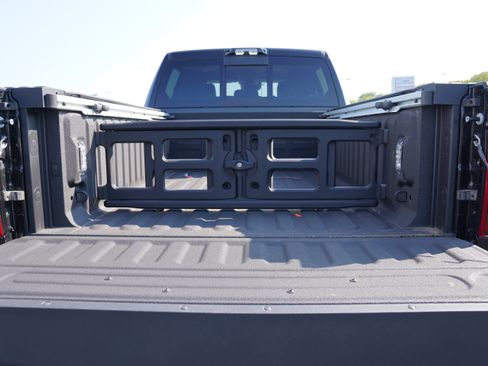 Used 2025 RAM 2500 Limited AWD/4WD image 8