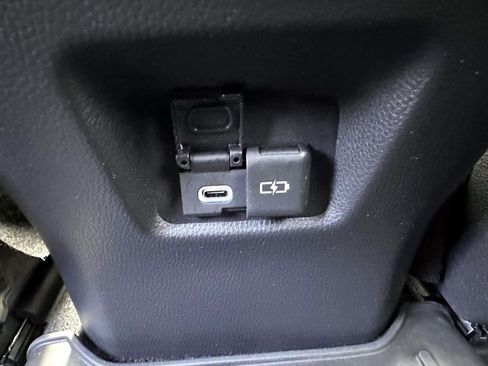 Used 2024 Toyota RAV4 XLE AWD/4WD image 14