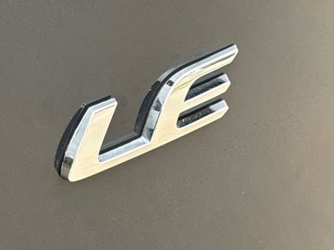 Used 2025 Toyota Corolla LE image 10