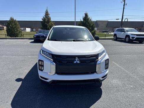 Used 2021 Mitsubishi Outlander Sport ES image 3