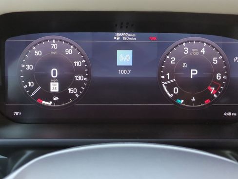 Used 2020 Land Rover Defender 110 S image 13