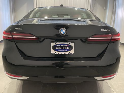 Used 2026 BMW 540i xDrive AWD/4WD image 5