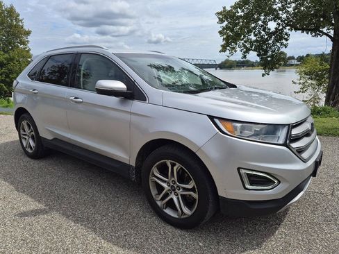 Used 2016 Ford Edge Titanium w/ Technology Package AWD/4WD image 5